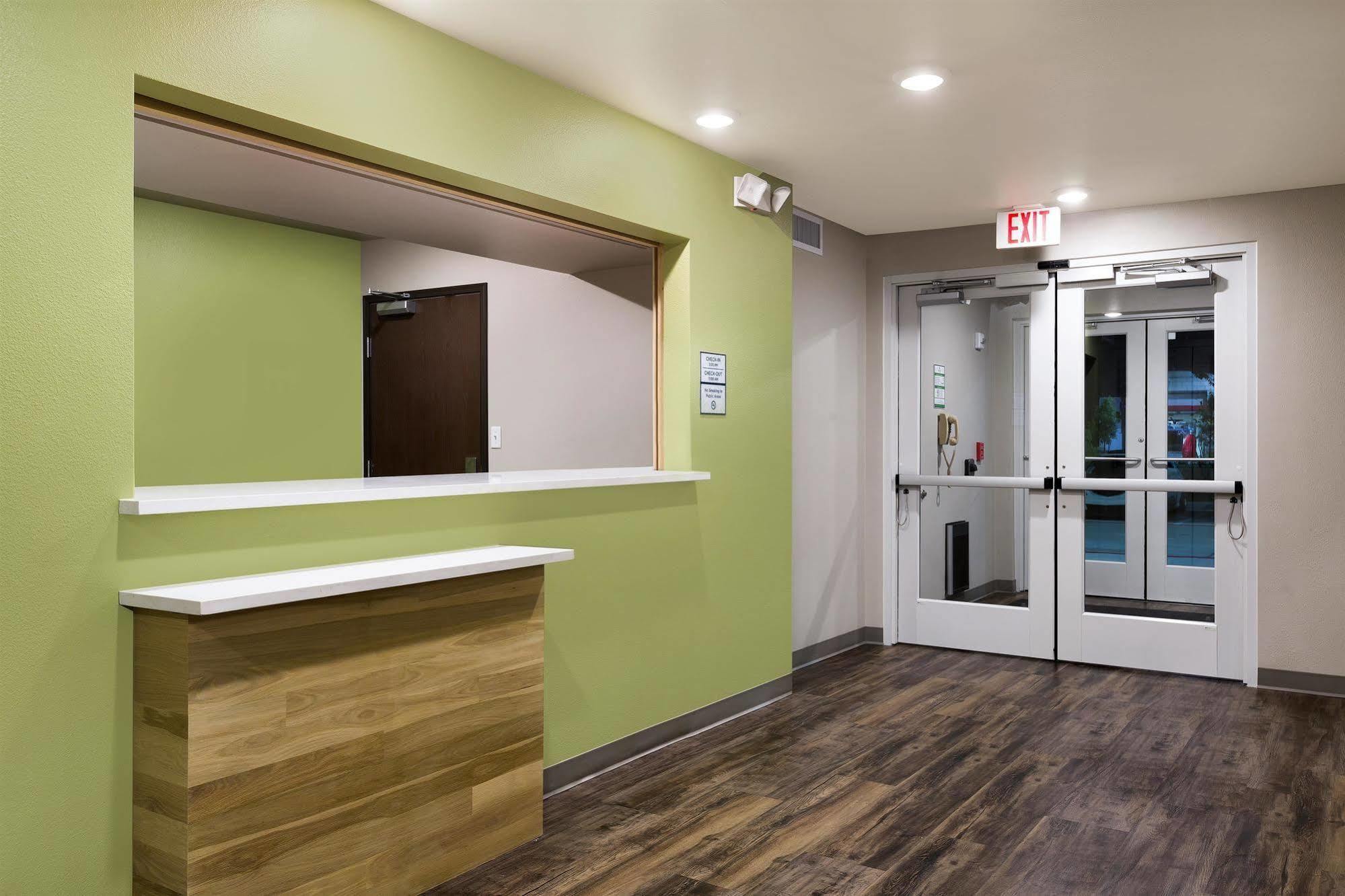 Woodspring Suites Houston Iah Airport Humble Esterno foto